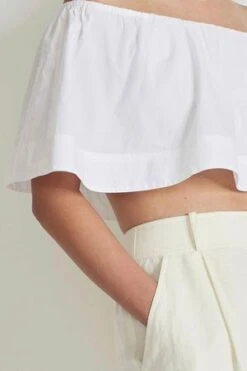 Apiece ApartAmora Ruffle Top - Crema -CYNTHIA ROWLEY Sales Store Apiece Apart Amora Ruffle Top Crema 20230831014443 1