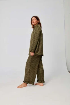 BATSHEVAPajama Set - Olive -CYNTHIA ROWLEY Sales Store BATSHEVA Pajama Set Olive 20221114202620 2