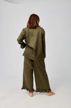 BATSHEVAPajama Set - Olive -CYNTHIA ROWLEY Sales Store BATSHEVA Pajama Set Olive 20221114202621 2