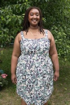 Birds Of North AmericaBee Martin Dress - Honeysuckle