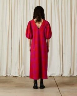Ali GoldenDOUBLE V-NECK MAXI DRESS - POPPY/PINK PLAID -CYNTHIA ROWLEY Sales Store DOUBLE V NECK MAXI DRESS POPPY PINK PLAID 20230829000637 2