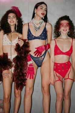 Love & SwansEclipse Thong -CYNTHIA ROWLEY Sales Store Eclipse Thong 20230722014712 1