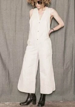 BERENIKNATURAL LINEN LONG SLEEVELESS SIDE SLOTS JUMPSUIT - White -CYNTHIA ROWLEY Sales Store JUMPSUIT LONG SLEEVELESS SIDE SLOTS NATURAL LINEN white 20210520203550 1