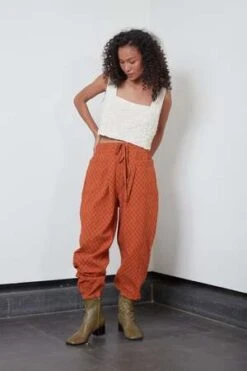 RUJUTA SHETHJogger Pant - Terracotta Waffle -CYNTHIA ROWLEY Sales Store Jogger Pant Terracotta Waffle 20230927214111 1