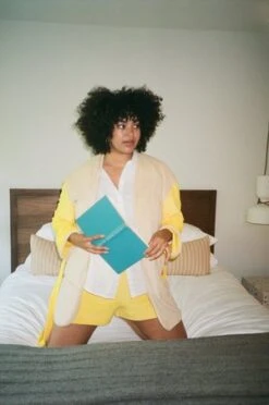 Grön KulleLu Robe - YELLOW 9 Grön KulleLu Robe - YELLOW -CYNTHIA ROWLEY Sales Store Lu Robe 20210722224346 2