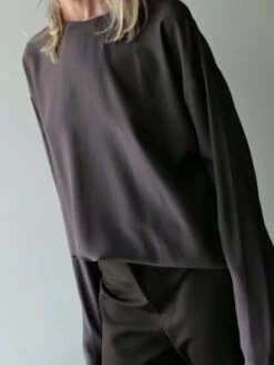 Monique Van HeistLOL MINI LONGSLEEVE - BROWN -CYNTHIA ROWLEY Sales Store MONIQUE VAN HEIST LOL MINI LONGSLEEVE IN BROWN 20231028133120 2