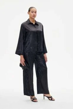 Baum Und PferdgartenMariko Shirt - Black Crystal