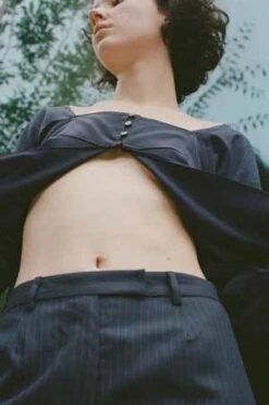 Maryam Nassir ZadehLlonga Tunic - Navy -CYNTHIA ROWLEY Sales Store Maryam Nassir Zadeh Llonga Tunic Navy 20231030160752 1