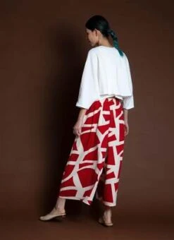 KAAREMOchna Wide Leg Pocket Pant W/ Elastic - Red La Gang Leaf Print -CYNTHIA ROWLEY Sales Store Ochna Wide Leg Pocket Pant w Elastic Red La Gang Leaf Print 20230926045705 1