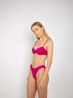 PalmMariella Underwire Bikini Top - Calypso Pink -CYNTHIA ROWLEY Sales Store Palm Mariella Underwire Bikini Top Calypso Pink 20230228190447
