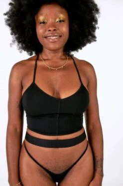 La Fille D'oSeventeen Flat Fit Thong - Black