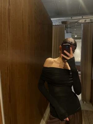 Sophie RueOff The Shoulder Long Sleeve Top - Black 1 Sophie RueOff The Shoulder Long Sleeve Top - Black