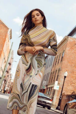 Julia HeuerTortas Top - Tav -CYNTHIA ROWLEY Sales Store Tortas Top In Tav 20231006191917