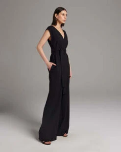 VOZV Neck Jumpsuit -CYNTHIA ROWLEY Sales Store VOZ V Neck Jumpsuit 20220707040935 1