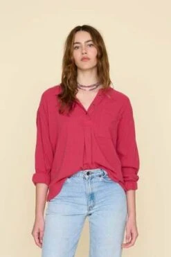 XirenaMakenzie Shirt - Cerise Stripe