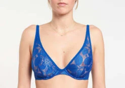 Yasmine EslamiZoe Lace Plunge Underwire Bra - Klein -CYNTHIA ROWLEY Sales Store Yasmine Eslami Zoe Lace Plunge Underwire Bra Klein 20230724232343 1