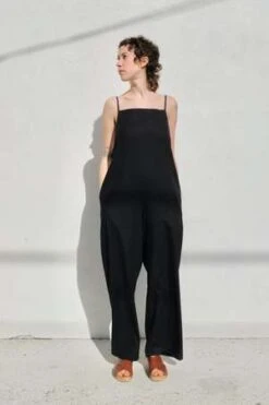 BaserangeYumi Jumpsuit - BBlack