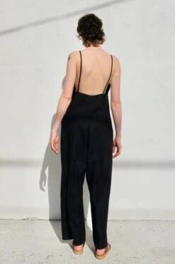 BaserangeYumi Jumpsuit - BBlack -CYNTHIA ROWLEY Sales Store Yumi Jumpsuit Black 20220330044000